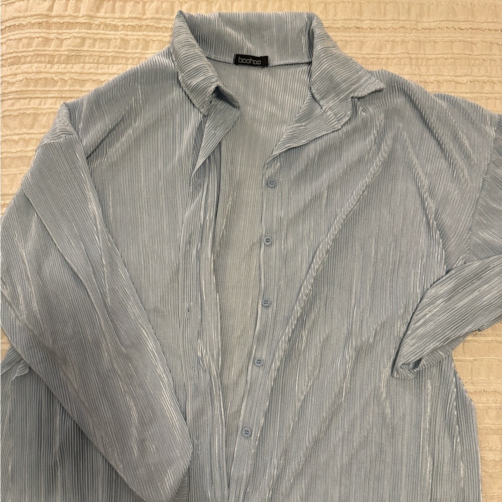 Ribbed long sleeve flowy top